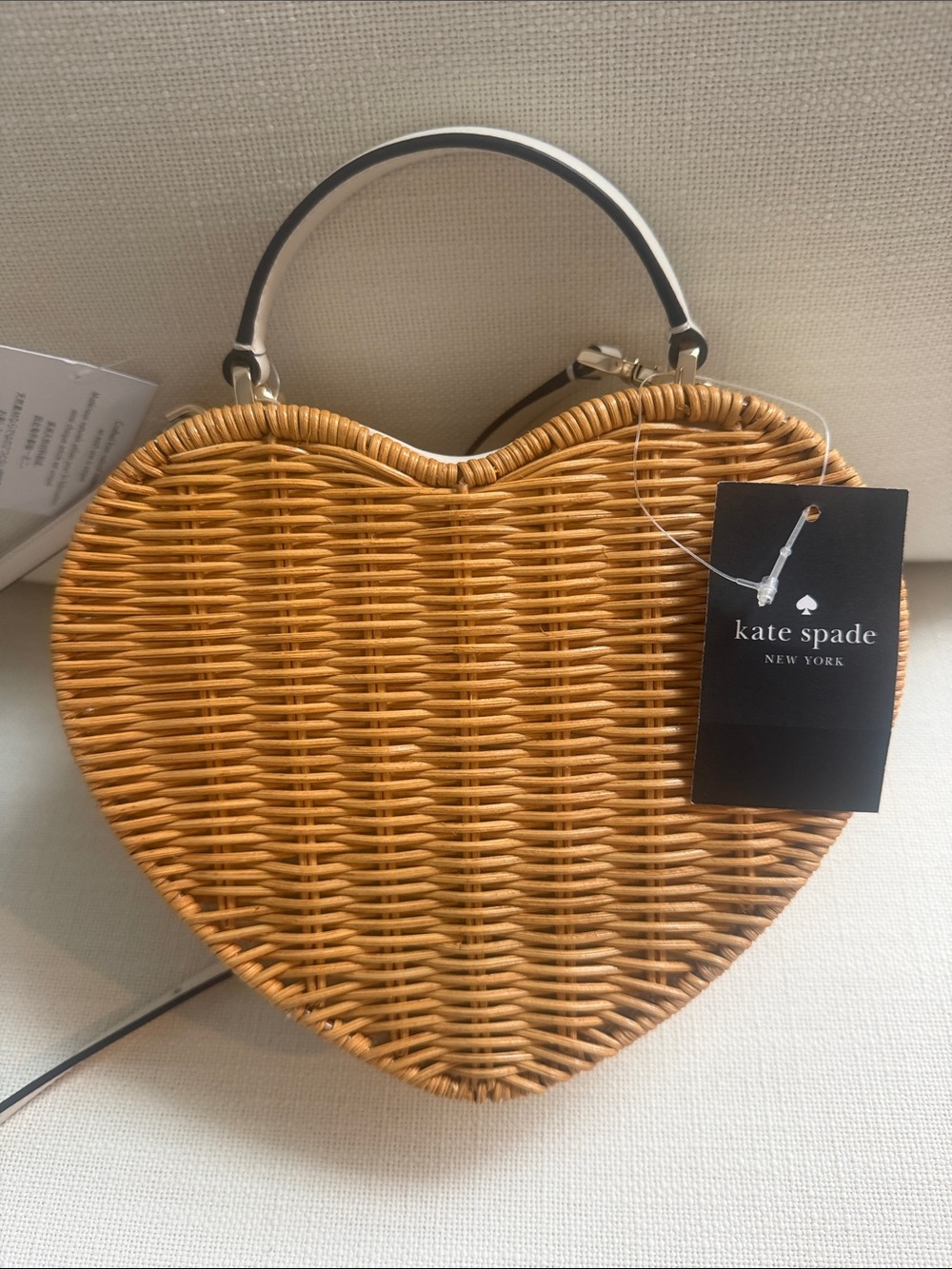 Kate Spade Wicker Heart Crossbody Bag NWT - Picture 6 of 8